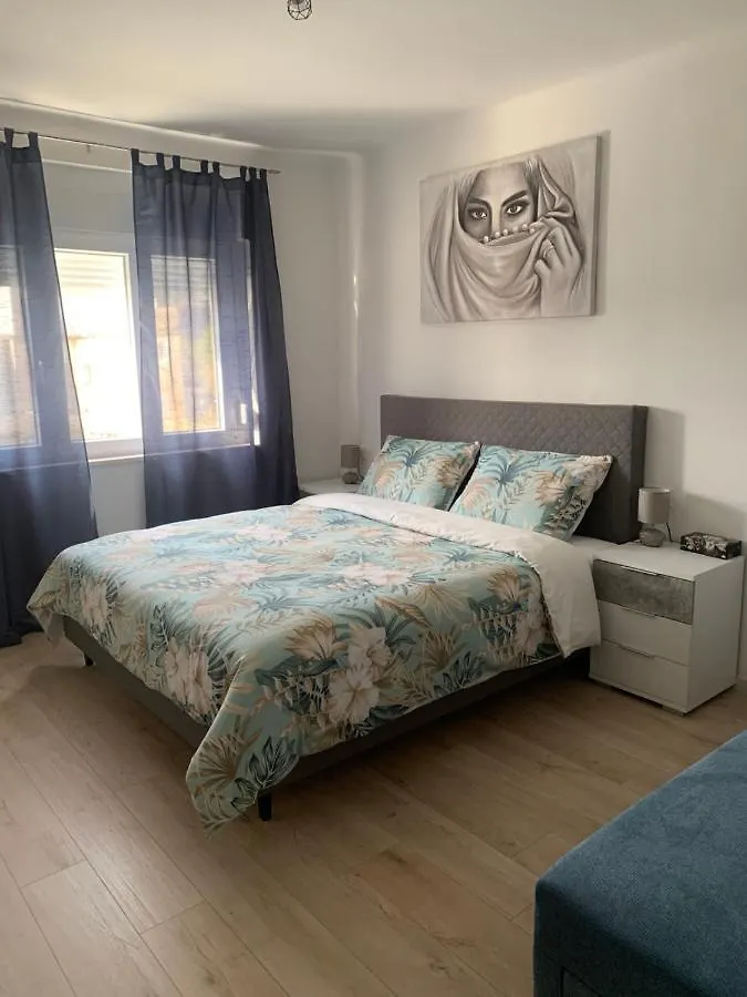 Blue Moon Split Apartment Kroatië